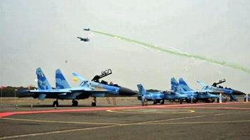 ВВС Мьянмы получили еще два российских истребителя Су-30СМЭ
